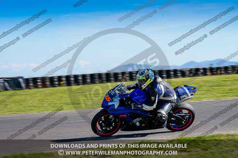 anglesey no limits trackday;anglesey photographs;anglesey trackday photographs;enduro digital images;event digital images;eventdigitalimages;no limits trackdays;peter wileman photography;racing digital images;trac mon;trackday digital images;trackday photos;ty croes